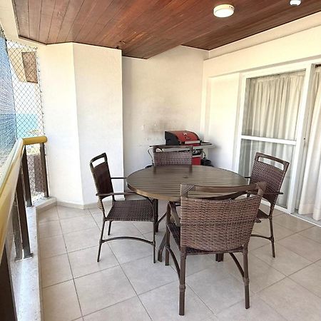 Flat A 1 Quadra Da Praia Das Pitangueiras - Ar Condicionado - 6 Pessoas Guarujá Kültér fotó